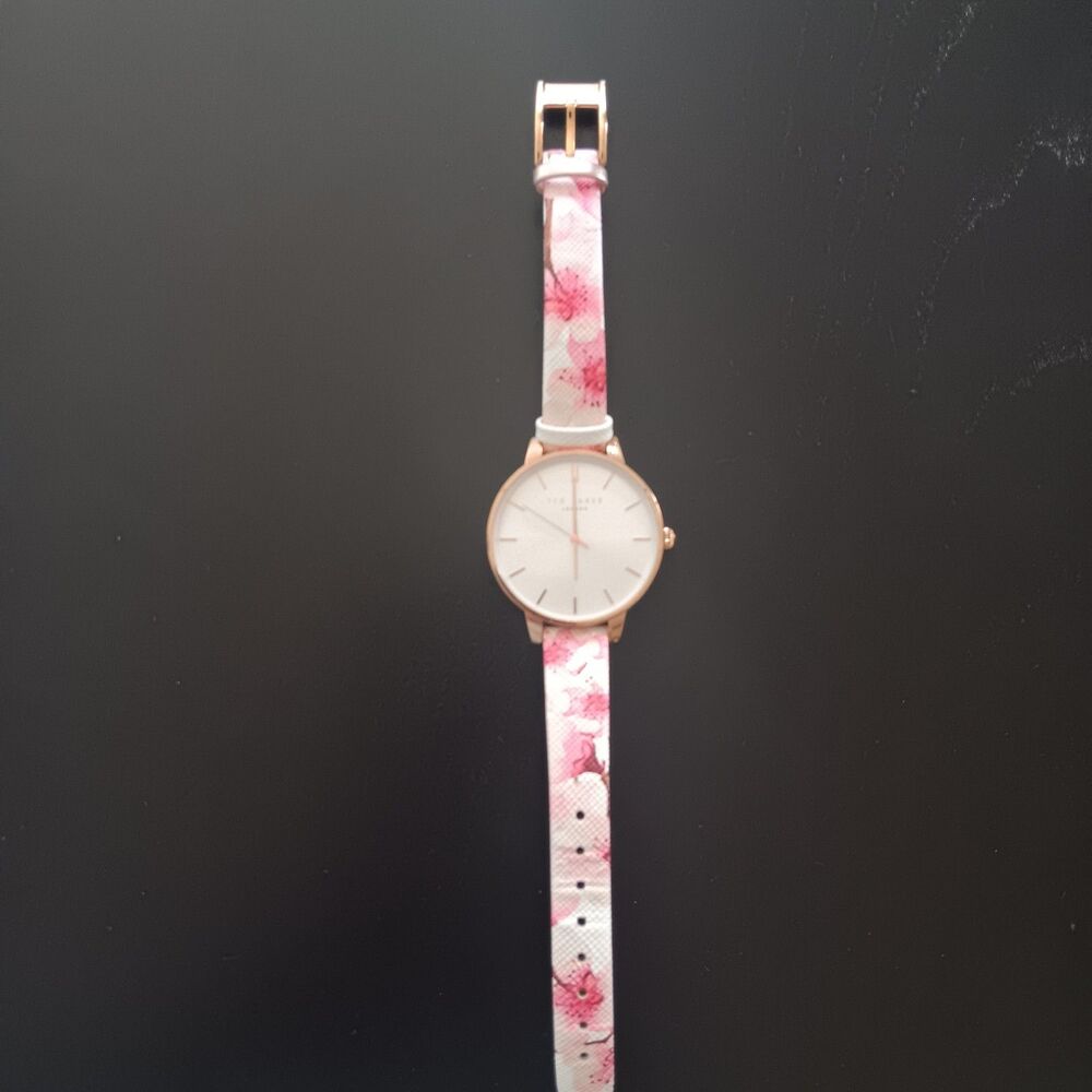 Ted Baker London 38mm steel silver dial ladies quartz watch gold tone floral - Picture 2 of 10